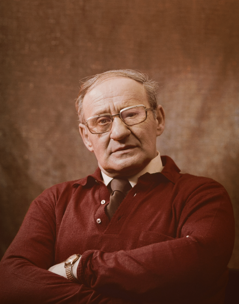 Väinö Linna – Author of The Unknown Soldier / Tuntemattoman sotilaan kirjoittaja